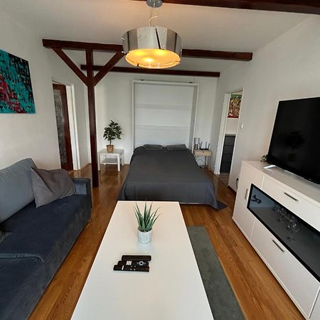 Apartman V Sirsom Centre Martina Nice S Klimatizaciou Ngoại thất bức ảnh
